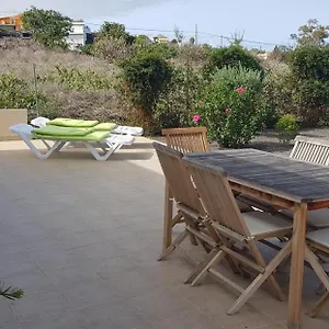https://casa-el-hoyo-de-todoque.in-canary-islands.com