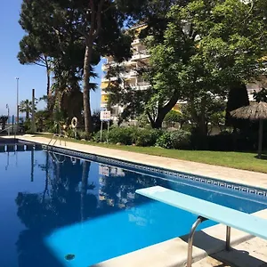 Romantico Piso De La Playa Fenals Appartement