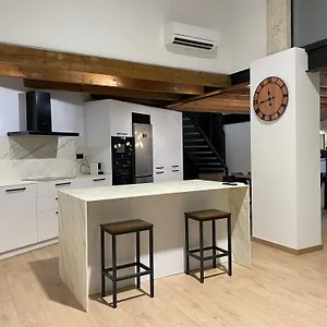 Appartement Industrial, Manresa